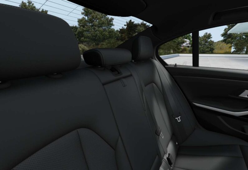 
								BMW 318d mHev mSport full									